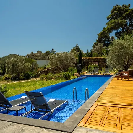 Villa Bodroombnb Fully Private In Yalikavak For 20 Guests ,2 Pools & Botanical Garden Ideal For Events, Families & Friends