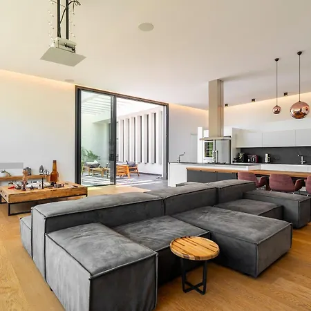 Bodroombnb Fully Private In Yalikavak For 20 Guests ,2 Pools & Botanical Garden Ideal For Events, Families & Friends Villa Gokcebel (Bodrum)