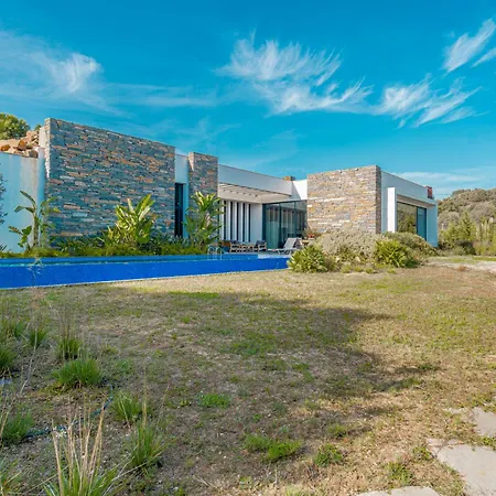 Bodroombnb Fully Private In Yalikavak For 20 Guests ,2 Pools & Botanical Garden Ideal For Events, Families & Friends Villa *