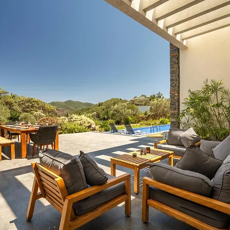 Villa Bodroombnb Fully Private In Yalikavak For 20 Guests ,2 Pools & Botanical Garden Ideal For Events, Families & Friends Gokcebel (Bodrum)
