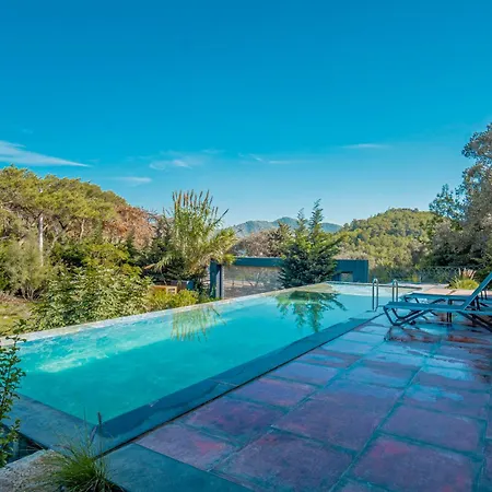Villa Bodroombnb Fully Private In Yalikavak For 20 Guests ,2 Pools & Botanical Garden Ideal For Events, Families & Friends *