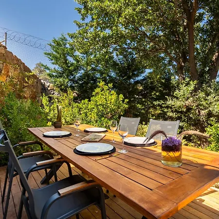 Bodroombnb Fully Private In Yalikavak For 20 Guests ,2 Pools & Botanical Garden Ideal For Events, Families & Friends * Gokcebel (Bodrum)