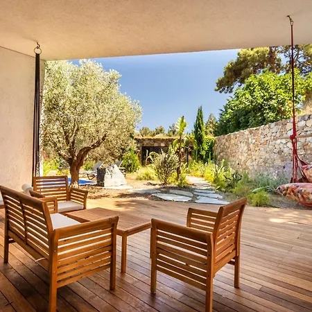 Bodroombnb Fully Private In Yalikavak For 20 Guests ,2 Pools & Botanical Garden Ideal For Events, Families & Friends * Gokcebel (Bodrum)