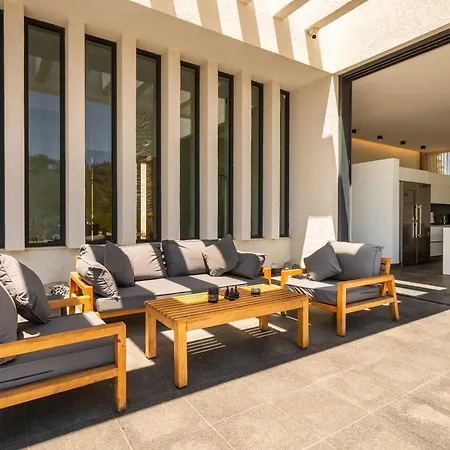 Bodroombnb Fully Private In Yalikavak For 20 Guests ,2 Pools & Botanical Garden Ideal For Events, Families & Friends Villa *